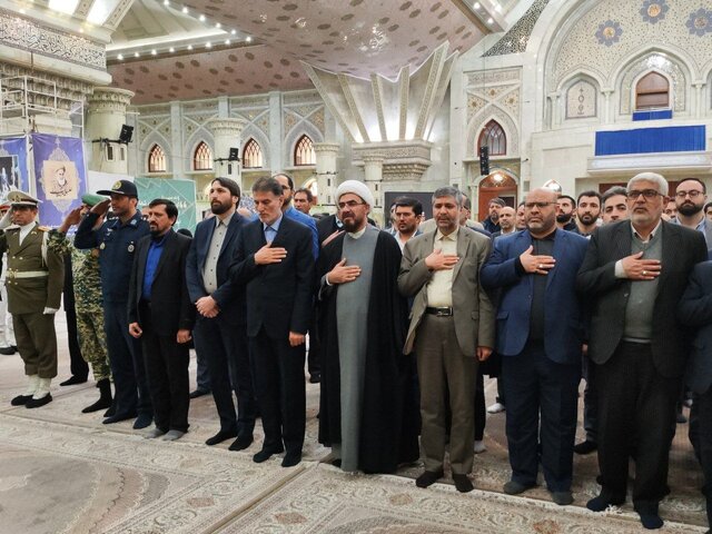 تجدید میثاق مسئولان ارتباطات مردمی دستگاهای مختلف با آرمان‌های امام خمینی(ره)